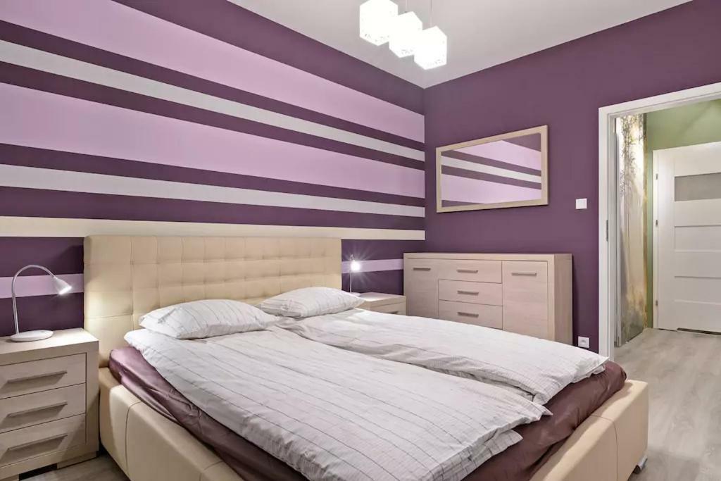 Strict Center Towarowa Lejlighed Poznań Eksteriør billede